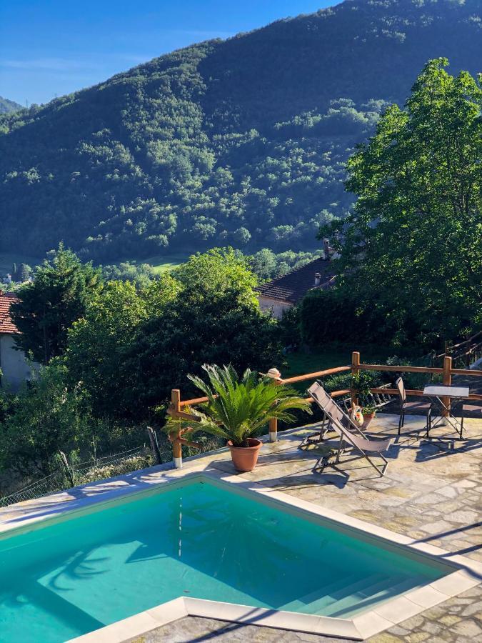 Agriturismo Casa Turchetti Comano  Exterior foto